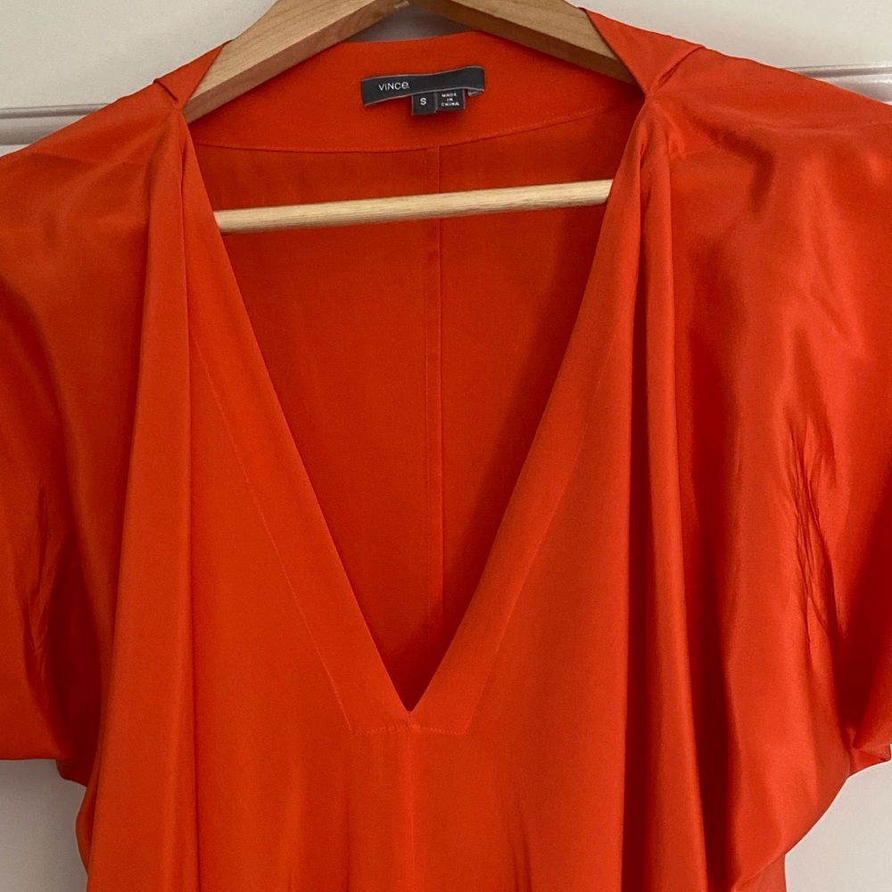 Vince gorgeous Orange silk mini dress. With a wide gold belt for the holidays!?